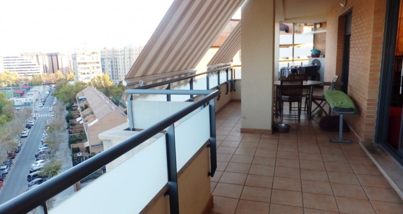 PENTHOUSE WOHNUNG  IN VALENCIA, VIERTEL ORRIOLS
