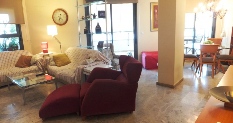 PENTHOUSE WOHNUNG  IN VALENCIA, VIERTEL ORRIOLS