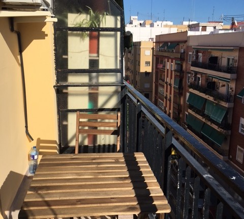 Wohnung zu vermieten in Valencia. In der Nähe der Universität.