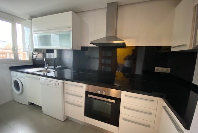 Wohnung zur Miete in Valencia. Luxusanlage.