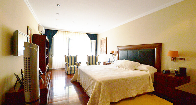Luxuriöse Villa zu verkaufen Valencia, La Cañada – das Villenviertel