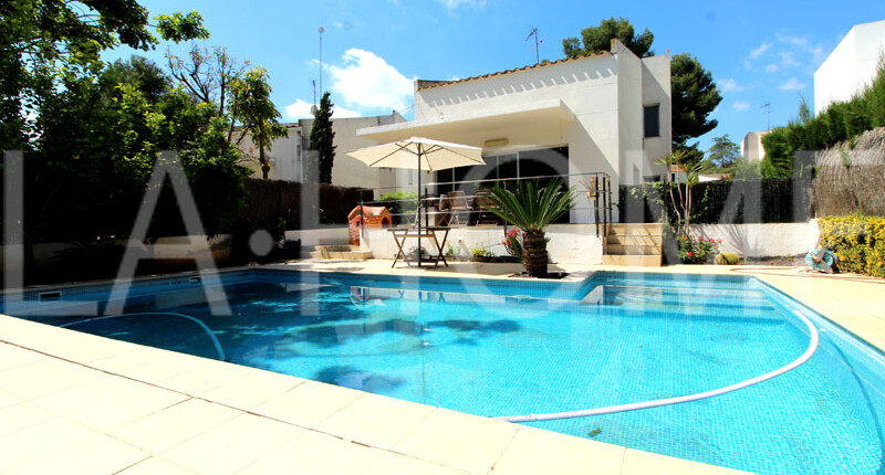 Modernes Haus im „Villenviertel“ von Valencia, La Cañada