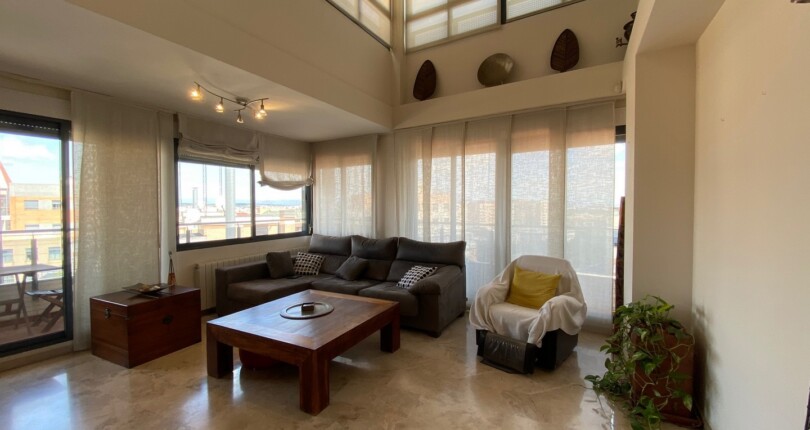 Spektakuläres Duplex-Penthouse zum Verkauf in Valencia, Alfahuir