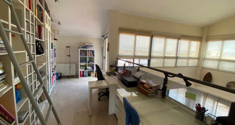 Spektakuläres Duplex-Penthouse zum Verkauf in Valencia, Alfahuir