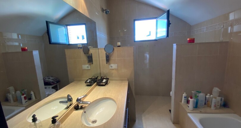 Spektakuläres Duplex-Penthouse zum Verkauf in Valencia, Alfahuir