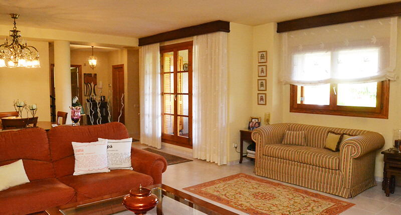Großes Familienhaus in Valencia, Mas Camarena