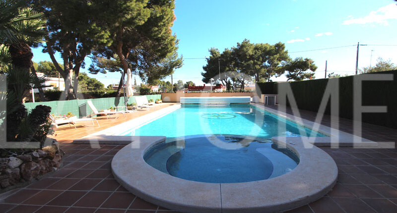 Elegante Villa zum Verkauf | Valencia La Canyada