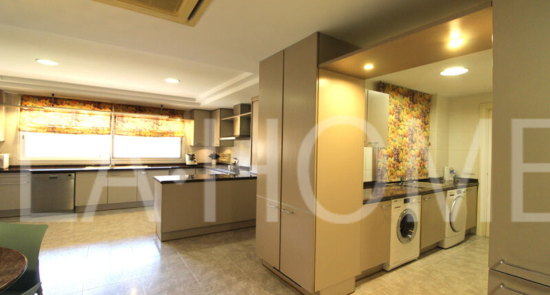 Elegante Villa zum Verkauf | Valencia La Canyada