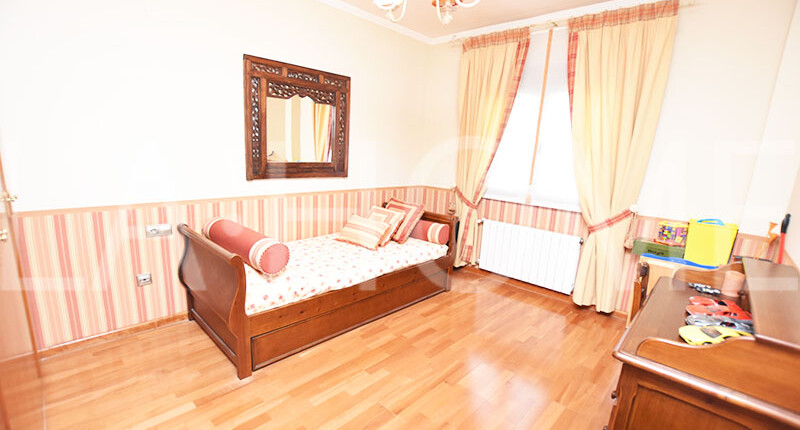 Villa im kalifornischen Stil zum Verkauf – Valencia, La Canyada