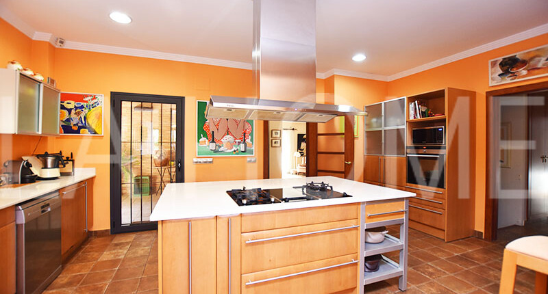 Villa im kalifornischen Stil zum Verkauf – Valencia, La Canyada