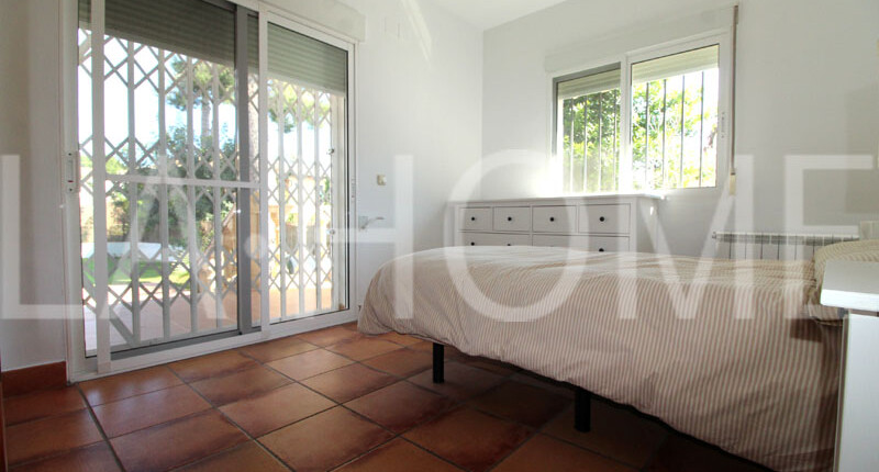 Freistehende Villa im Bungalow-Stil zum Verkauf, Valencia – La Cañada
