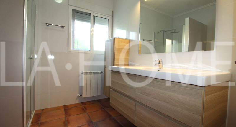 Freistehende Villa im Bungalow-Stil zum Verkauf, Valencia – La Cañada