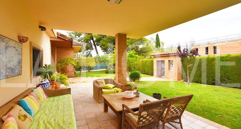 Villa im kalifornischen Stil zum Verkauf – Valencia, La Canyada