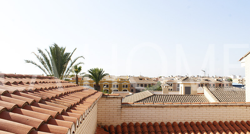 Großzügige Villa mit Pool zum Verkauf in La Eliana, Valencia