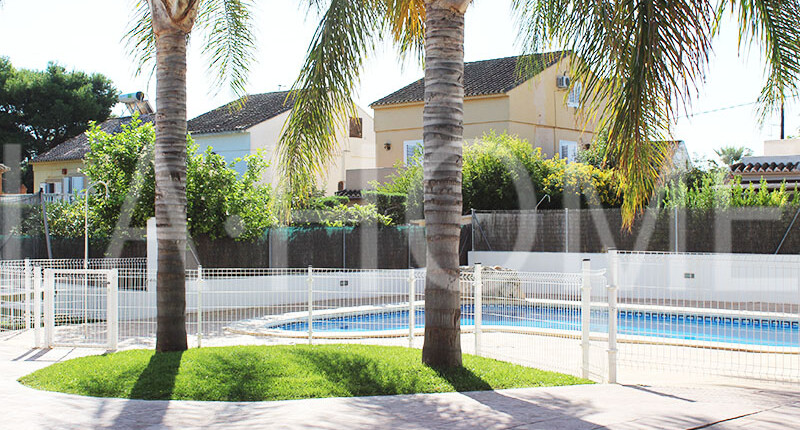Familienhaus im Bungalow-Stil zum Verkauf, Valencia – La Canyada