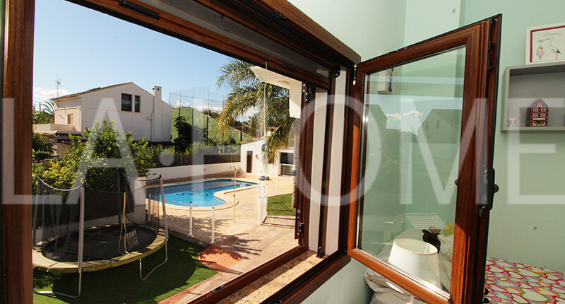 Familienhaus im Bungalow-Stil zum Verkauf, Valencia – La Canyada