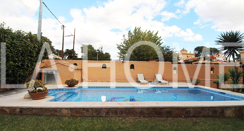 Einfamilienhaus zum Verkauf in Valencia – La Cañada