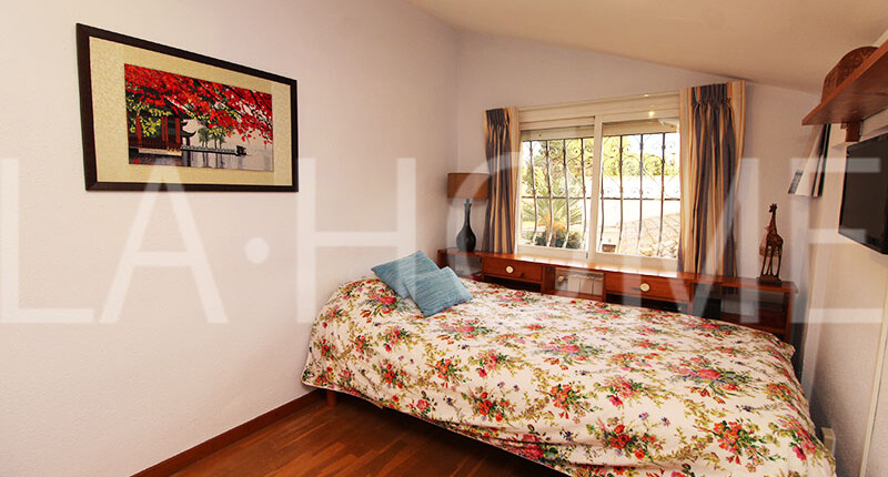 Einfamilienhaus zum Verkauf in Valencia – La Cañada