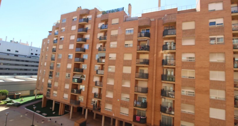 Wohnung zum Verkauf in Valencia, Alfahuir   |  Repräsentative Wohnanlage
