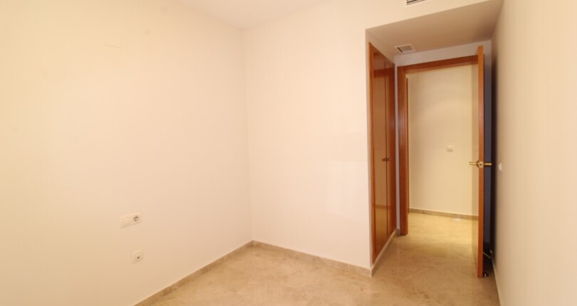 Wohnung zum Verkauf in Valencia, Alfahuir   |  Repräsentative Wohnanlage