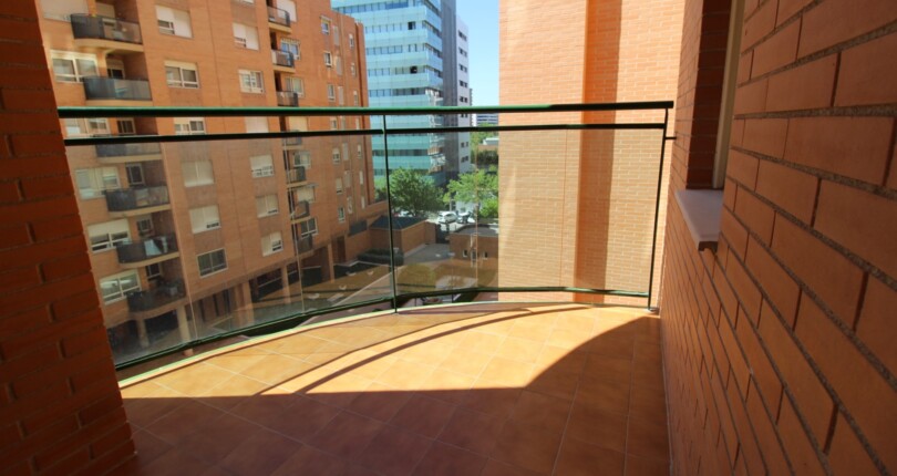 Wohnung zum Verkauf in Valencia, Alfahuir   |  Repräsentative Wohnanlage
