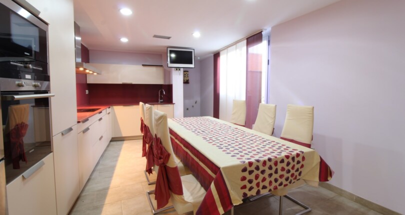 Außergewöhnliche Wohnung zum Verkauf, Valencia – Benicalap