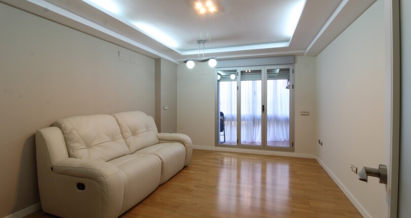 Außergewöhnliche Wohnung zum Verkauf, Valencia – Benicalap