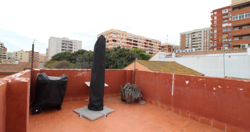 Hochwertige Stadthaus zu verkaufen, Valencia Els Orriols