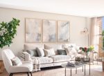 salón con sofá
