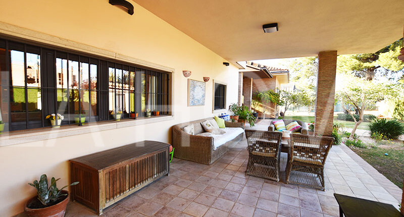 Villa im kalifornischen Stil zum Verkauf – Valencia, La Canyada