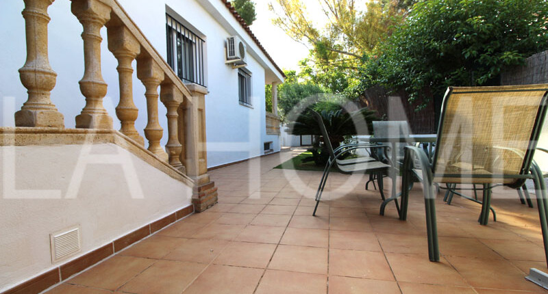 Freistehende Villa im Bungalow-Stil zum Verkauf, Valencia – La Cañada